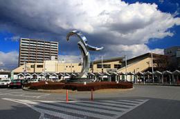 【埼玉県本庄市・年収400万〜500万】☆本庄駅最寄り☆福利厚生充実☆大手調剤薬局グループです☆